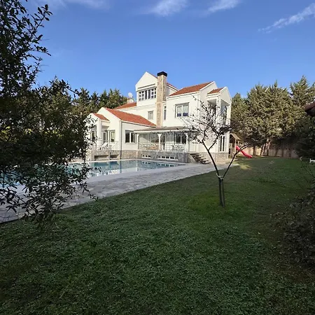 White House - Private Garden *