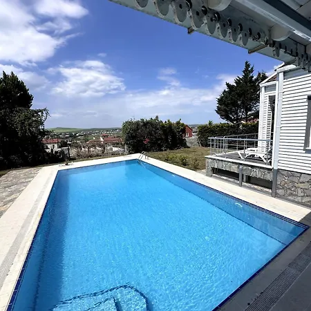White House - Private Garden Villa *